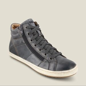 Taos Union Women 8 / 8.5 Steel Grey Leather High Top Zip Up Sneaker